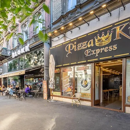 Apartmán Luxurious At Center