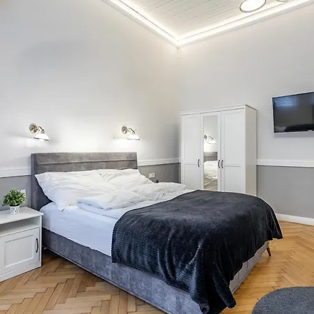 Luxurious At Center 아파트 부다페스트
