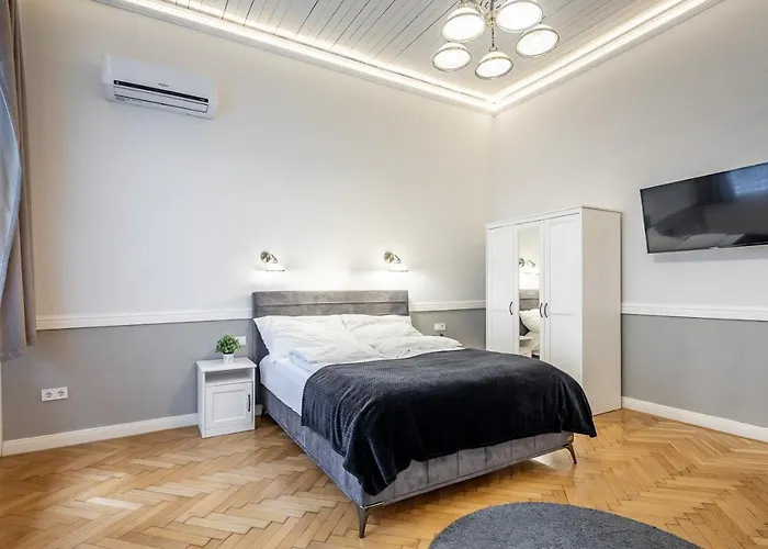 Luxurious At Center * Budapest