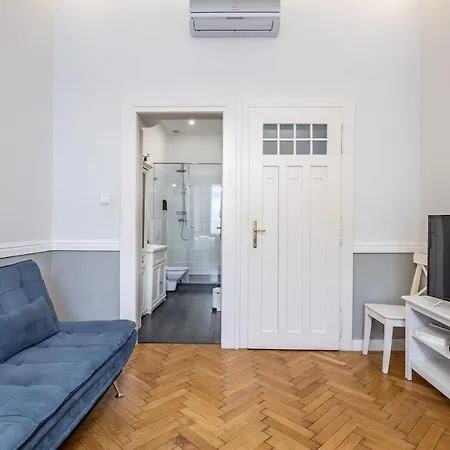 Luxurious At Center Appartamento Budapest