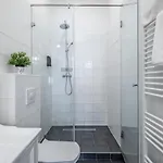 Luxurious At Center Apartament