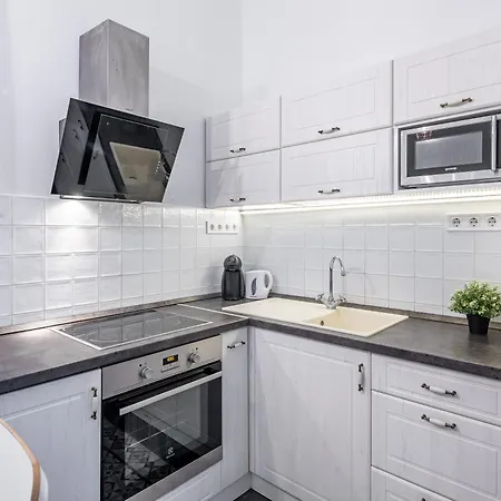 Luxurious At Center アパート ブダペスト