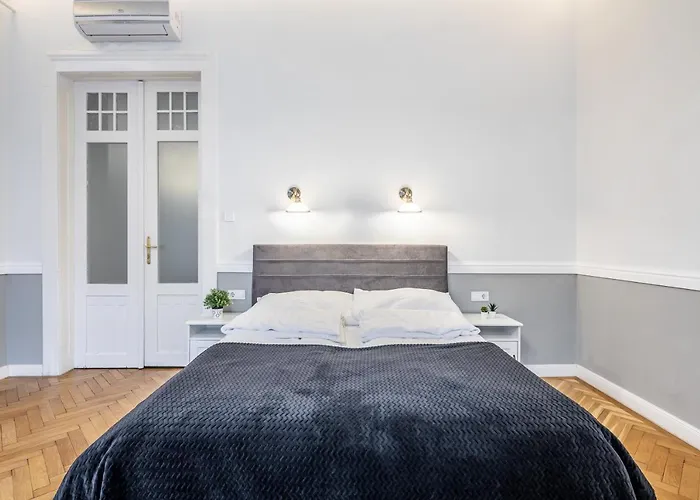 Luxurious At Center * Budapest