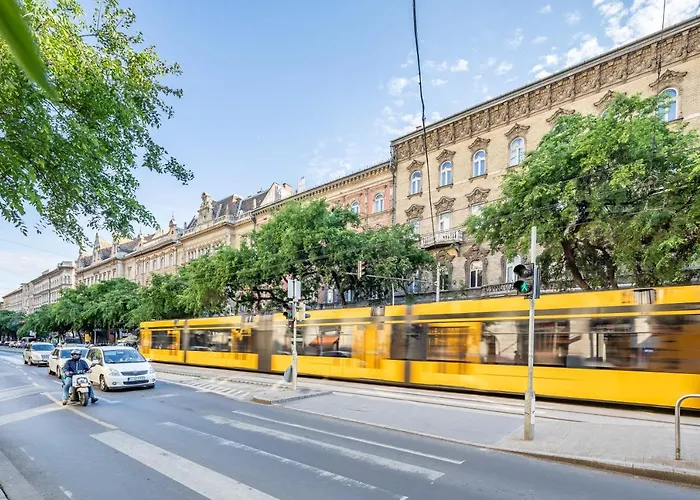 Luxurious At Center * Budapest