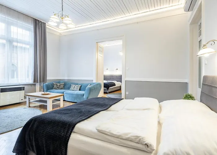 Luxurious At Center 부다페스트